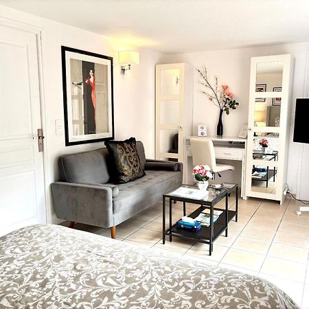Bed and Breakfast La Vie Est Belle En Provence Tourves Экстерьер фото